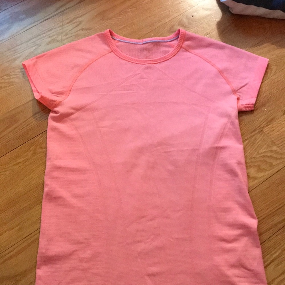 Ivivva shirt size 12